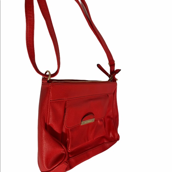 Liz Claiborne red purse pre-owned - Picture 2 of 14